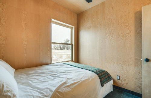 Riverfront Montana Retreat - Deck, Fire Pit and Pond - Foto 18