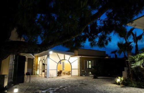 Villa Eleonora con piscina Fronte Mare - Foto 51