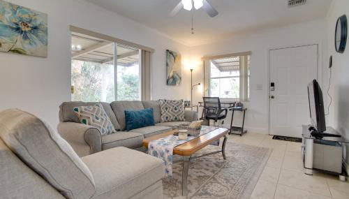 2 Mi to Boardwalk Home with Grill in Dania Beach! - Foto 4