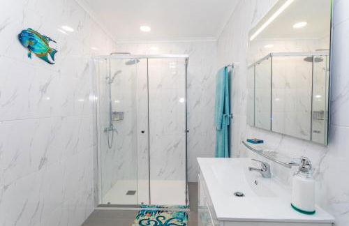 Whale Song - Photo 24