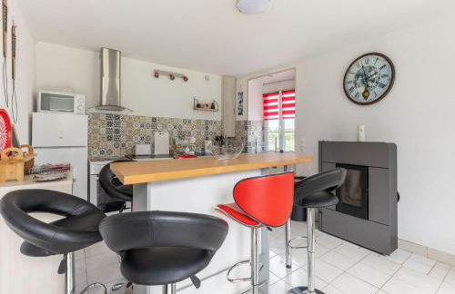 Sunlit Garden Escape Normandy - Foto 3