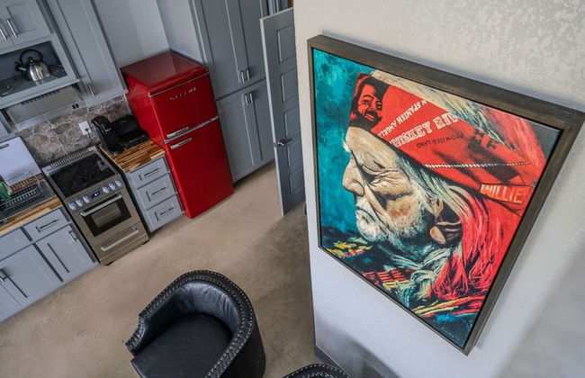 Willie In the Hill Country - Hacienda Amor - Foto 3