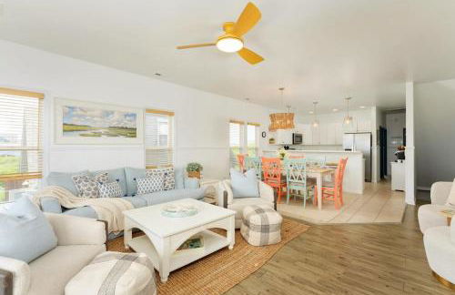 Ocean-View Pet-Friendly Beach Access Retreat - Photo 15