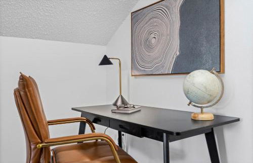 Campus Corner Retreat Two King Beds and Dog Friendly - Foto 9