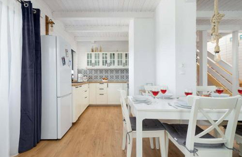 Baltic Home Houses Zastań with Parking by Noclegi Renters - Foto 12