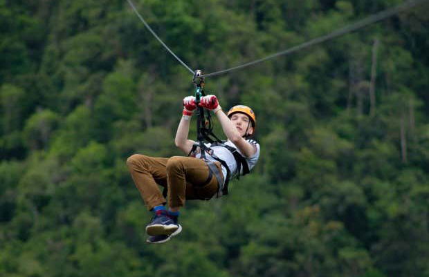 Tirolina en Toro Verde Eco Adventure Park - Foto 4