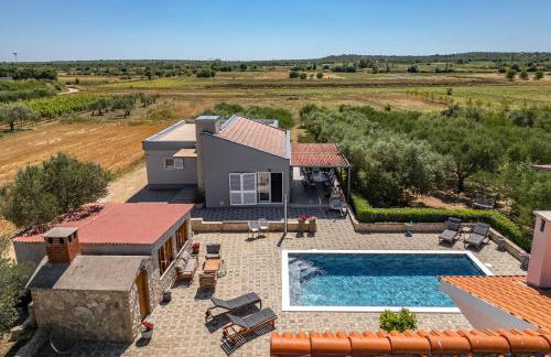 Villa Divinus - Foto 2