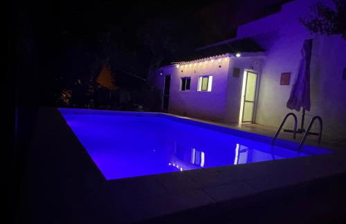 Casa rural VISTABLANCA en una sola planta con bonitas vistas y piscina - Junto a la capital y la Alhambra - Foto 17