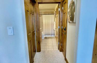 2 BR Basecamp Bliss at Kicking Horse Near Ski Hill - Foto 4