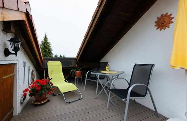 Chic Holiday Apartment - Photo 13