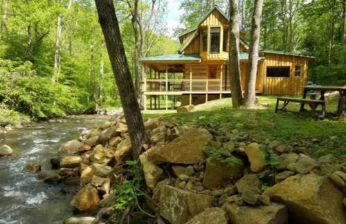 Log Cabin on the River - Foto 1