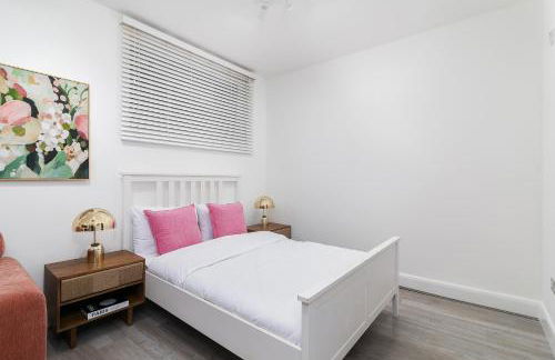 Maida Vale Studio Apartments - Photo 9