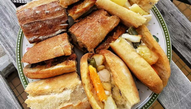 Sandwiches à la daube ou à l'aïoli maison