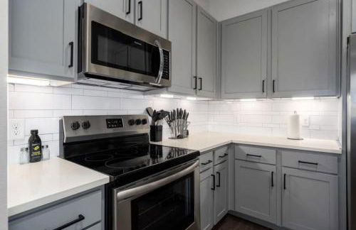 Luxury Apt with shopping and restaurants - Foto 18