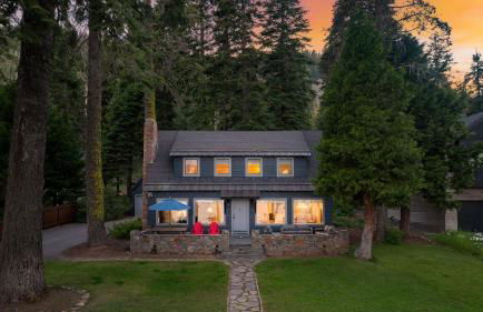 West Shore Lake House by Avantstay Ski Cabin w/ Backyard Sledding Hill! - Foto 110