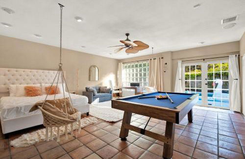 HUGE Outdoor soccer 4BR HEATED Pool house near Las Olas - Foto 32