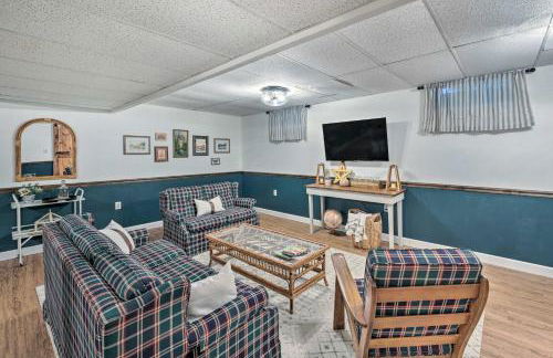 Airy Cottage Close to Rock Lake with Fire Pit! - Foto 25