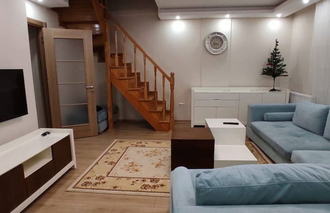 Duplex 4 1 in the City Center of Ümraniye Alemdağ Caddesi Istanbul - Photo 1