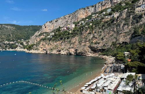 Luxury Family 2BR - Prime Location, Walk to Beach & Shopping, Sunny Balcony - By Totolulu Cannes Hoche - Foto 46