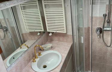 Loft Albinelli Wi-Fi e parcheggio gratis in centro - Foto 17