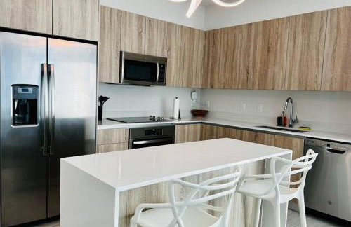 BRAND NEW TOP FLOOR IN THE HEART OF MIAMI - Foto 22