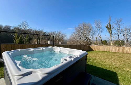 Brockview House - Eco 4 bed - Photo 4