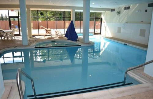 Snowshoe Ski-in & Ski-out at Silvercreek Resort - Family friendly, jacuzzi, hot tub, mountain views - Foto 20