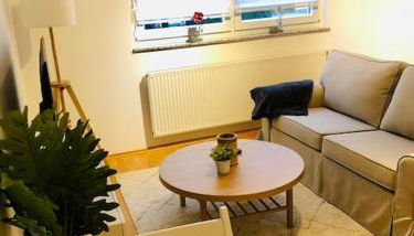 Modernes Apartment mit Küche, Parkplatz, WLAN - Nähe Schwäbisch Gmünd - Foto 2