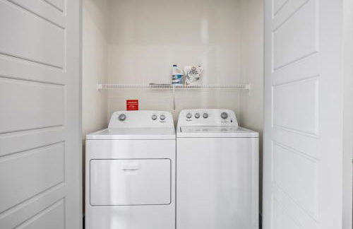 BrightHaven Frisco - 1BR EV Parking near The Star - Foto 31