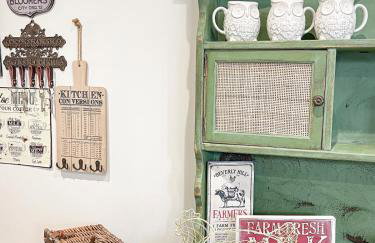 PRIMROSE COTTAGE, Sleeps 5, Stylish Cottage, Central, Close to Beach, shops and restaurants - Foto 2