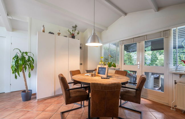 Dog-friendly Stay w/ Spa - Photo 26