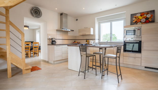 Kitchen / Dining Room
