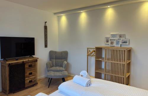 2 Ferienwohnungen in Aufhausen - die Sternengucker-Wohnung im 5-Seen-Land - Foto 3