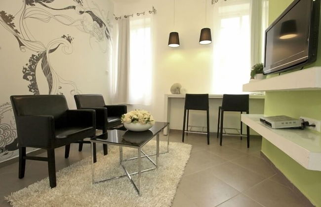 1926 Designed Apartments Hotel - Photo 39