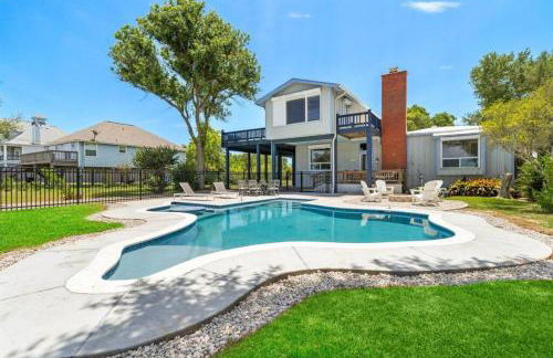 Tranquil Home with Private, Texas-Shaped Pool - Foto 45