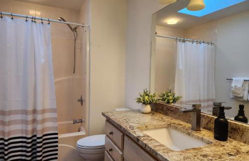 24-Sleeper, Hot Tub, Sauna, Game Rm, Near Biltmore - Foto 41