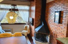 Dúplex 400m do Lago com lareira e garagem - Foto 16