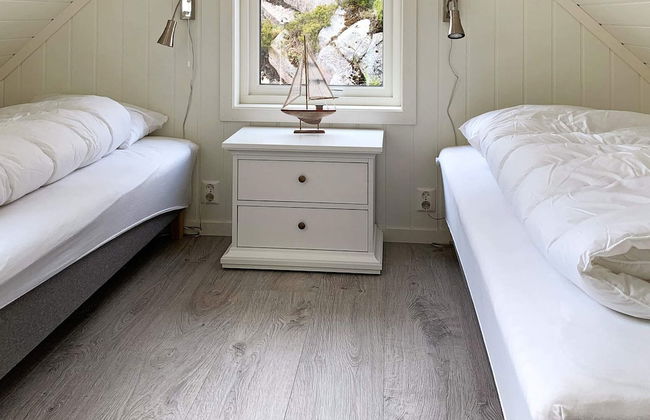 8 Person Holiday Home in Urangsvag - Foto 8