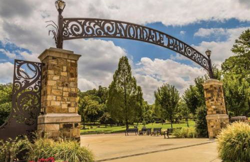 Honey, I’m Home near Savannah - Seen on HGTV - Photo 35