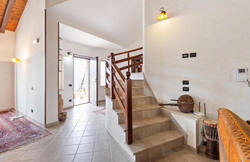 Valley View Villa in San Mango D'aquino with Hot Tub - Foto 39