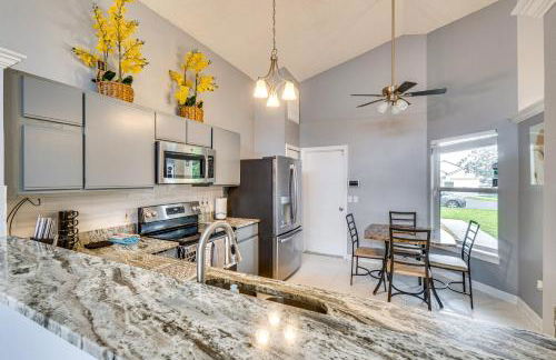 Lovely Florida Retreat with Lanai 5 Mi to Riverwalk - Photo 7