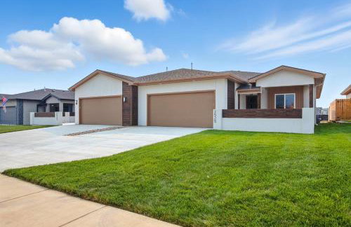 Brand New Cool Comfy Lawrence Retreat Duplex - Photo 6