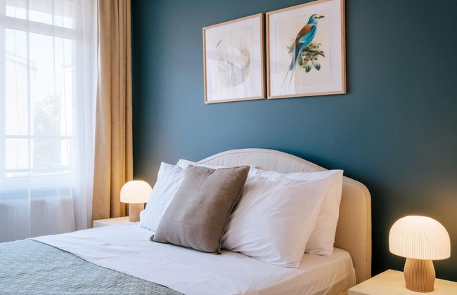 Charming Oasis w Balcony 5 min to Bull Statue - Foto 12