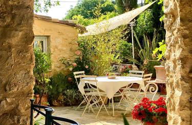 L’île aux fleurs - Foto 28