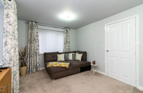 Large 4BDR House By Hyped Properties Short Term Rental Agency With Free Parking & Long Stays Shirebrook - Foto 60