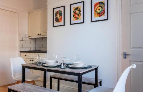 Modern 3-Bed House Parking & Family & Friends - Foto 33