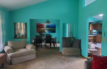 Spacious House with a Pool - Foto 3