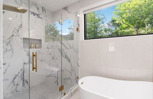 Brand-New 3Story Home with Rooftop in Midtown - Foto 27