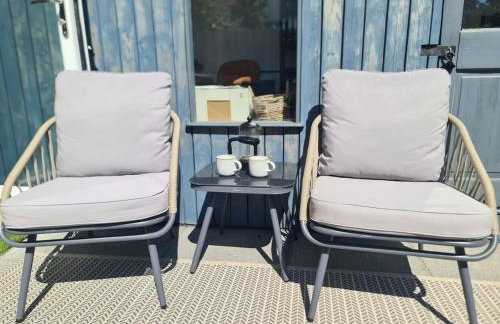 The Snuggery-Hot Tub-Free Parking-Accessible - Foto 32