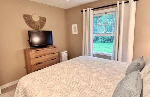 Spectacular Suttons Bay Stay - Game Room Kayaks Pizza Oven & More - Foto 58